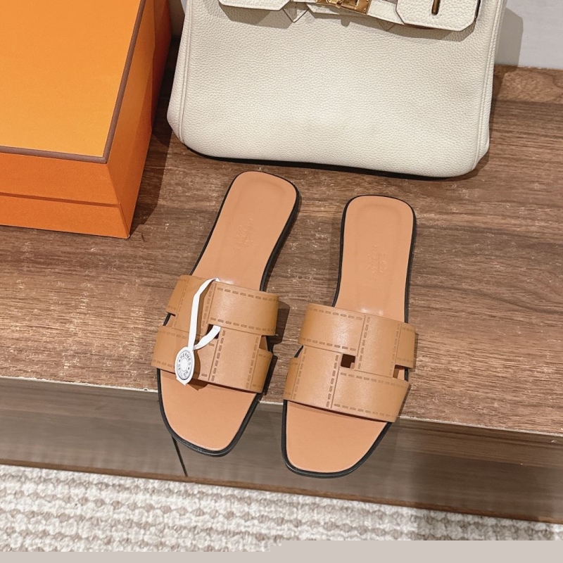 H**mes slippers